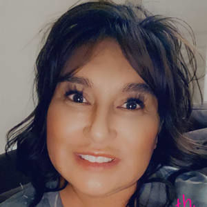 Meet your Posher, Lisa